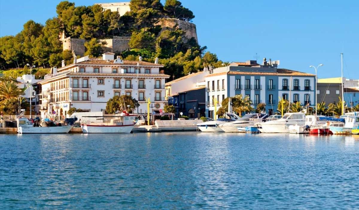 Atico En Primerisima Linea De Playa!!! Dénia Eksteriør billede