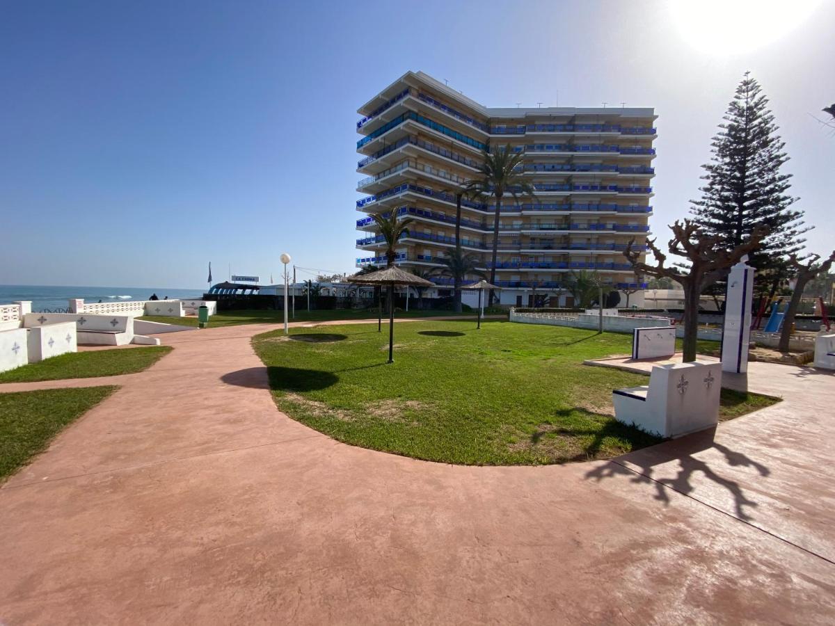 Atico En Primerisima Linea De Playa!!! Dénia Eksteriør billede